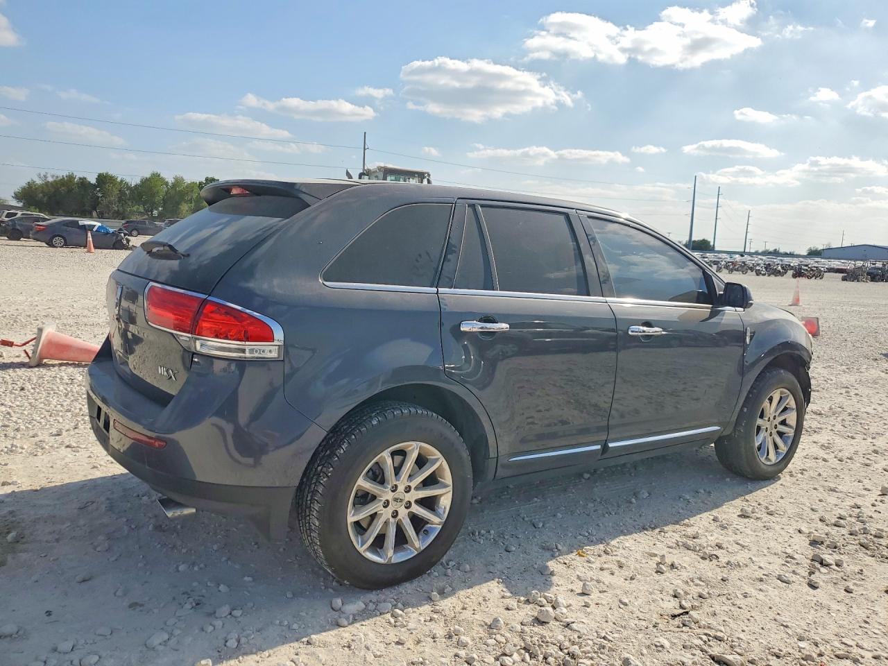 2014 Lincoln Townhouse Mkx - zdjęcie 3