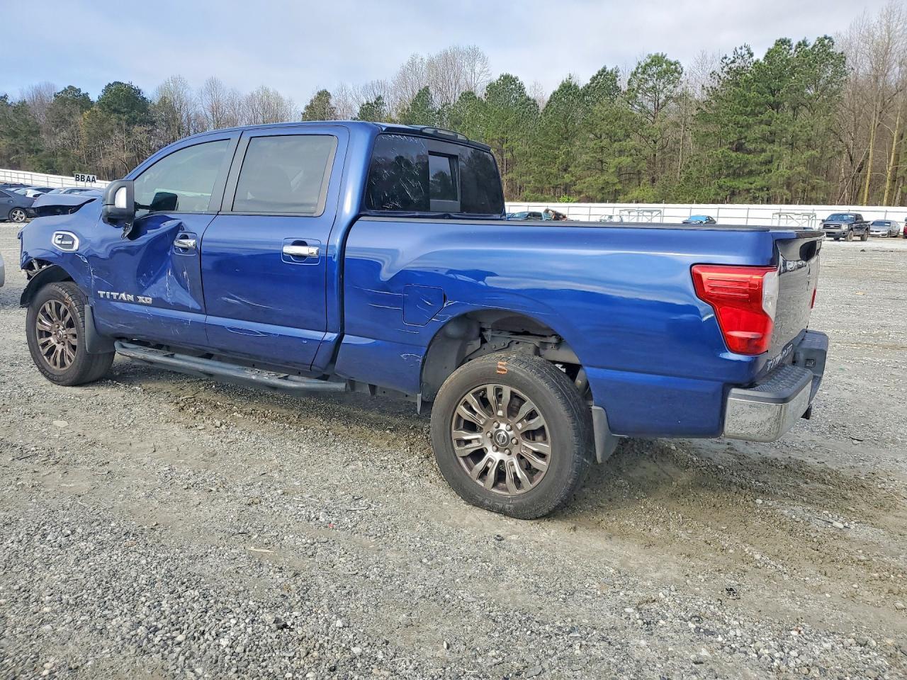 2016 Nissan Titan Xd Sv - zdjęcie 2