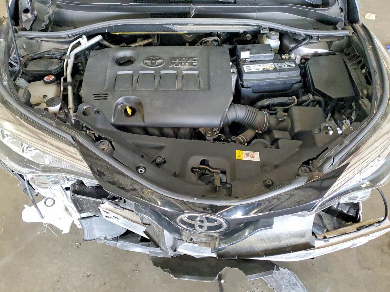 2020 Toyota C-Hr Le - zdjęcie 12