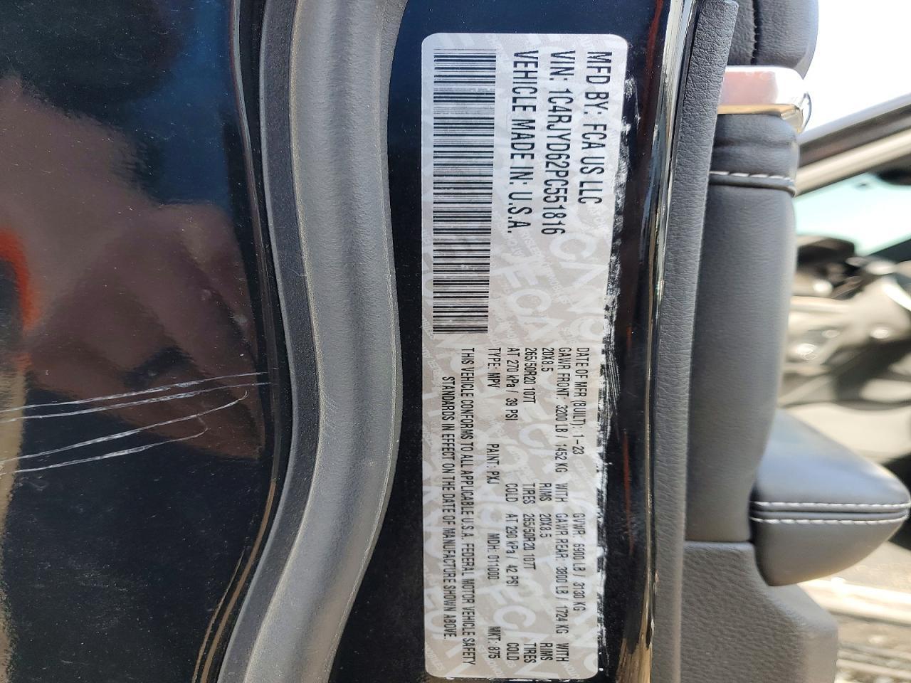 2023 Jeep Grand Cherokee Overland 4Xe - zdjęcie 13