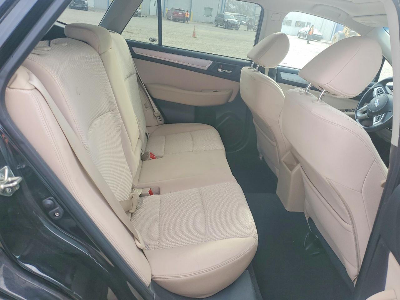 2017 Subaru Outback 2.5I Premium - zdjęcie 11