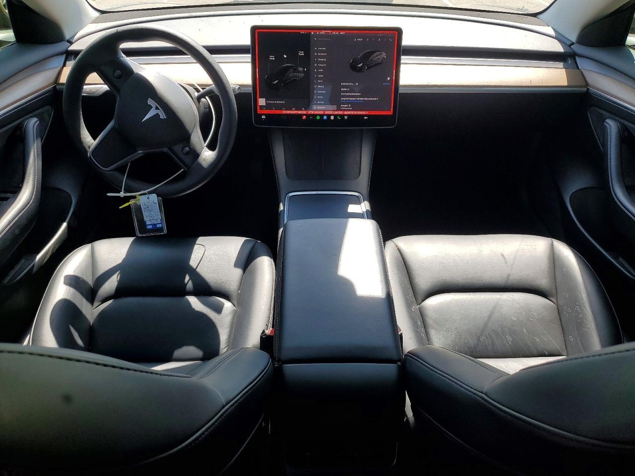 2023 Tesla Model 3 - zdjęcie 8