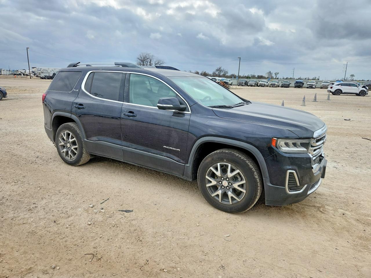2021 GMC Acadia Sle - zdjęcie 4