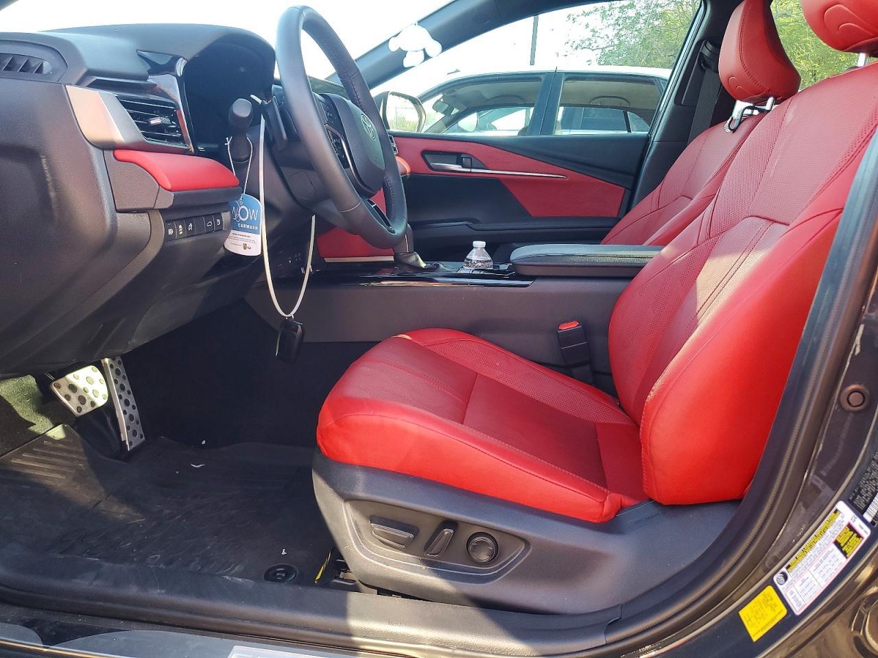 2026 Toyota Camry - zdjęcie 7