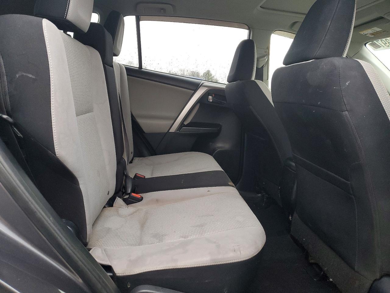 2016 Toyota Rav4 Xle - zdjęcie 11