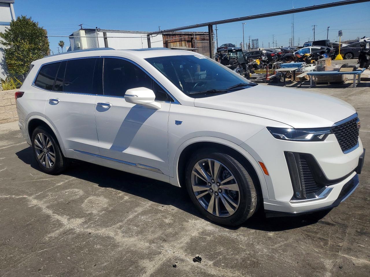 2022 Cadillac Xt6 Premium Luxury - zdjęcie 4