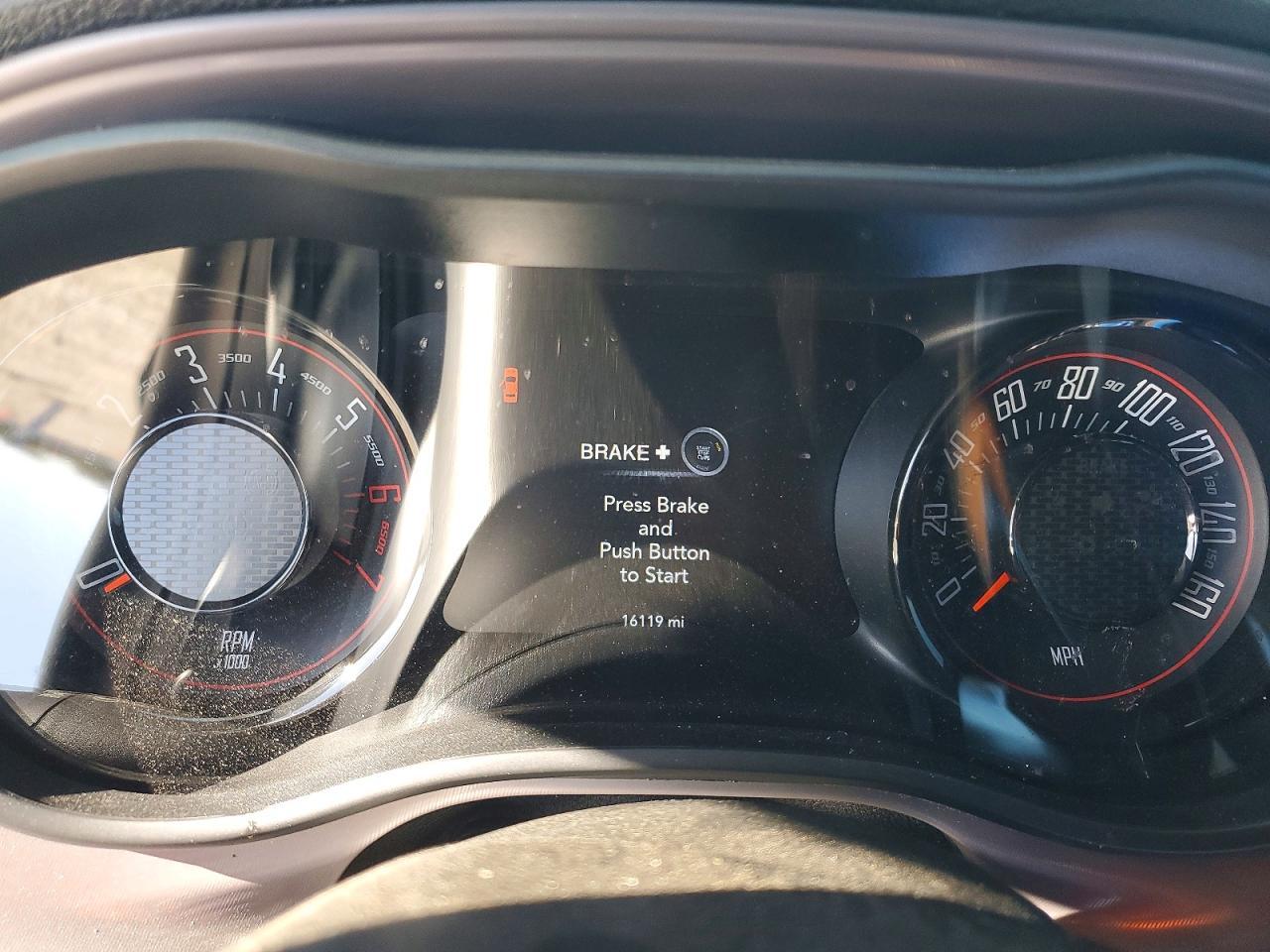 2023 Dodge Challenger R - zdjęcie 9