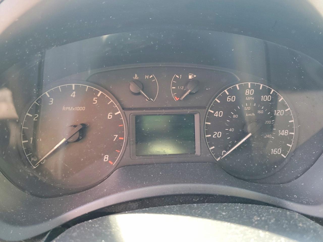 2016 Nissan Sentra S - zdjęcie 9