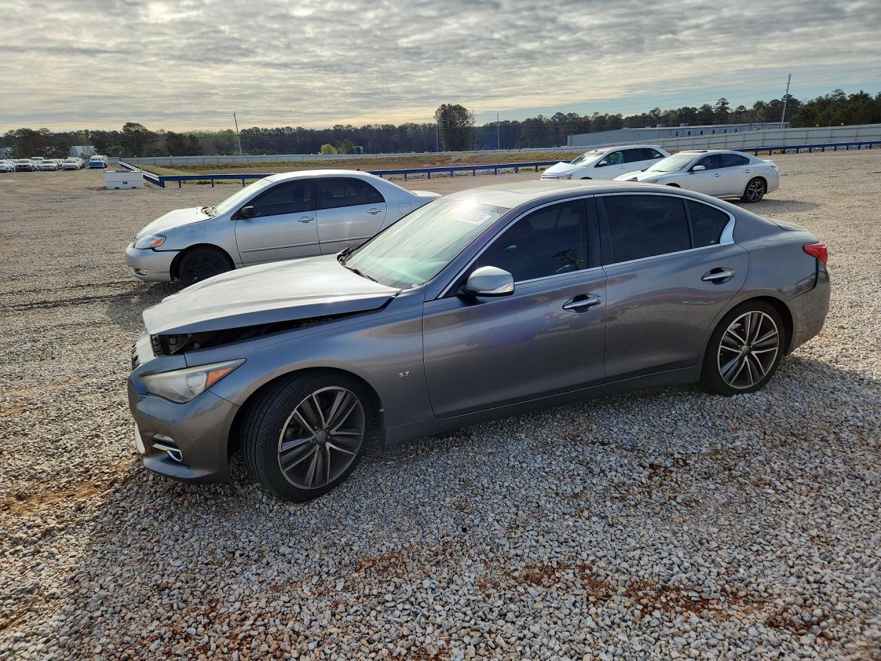 2014 Infiniti Q50 Premium - zdjęcie główne