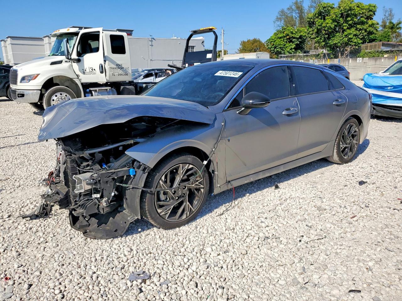 2025 Kia K5 Gt-Line - zdjęcie główne