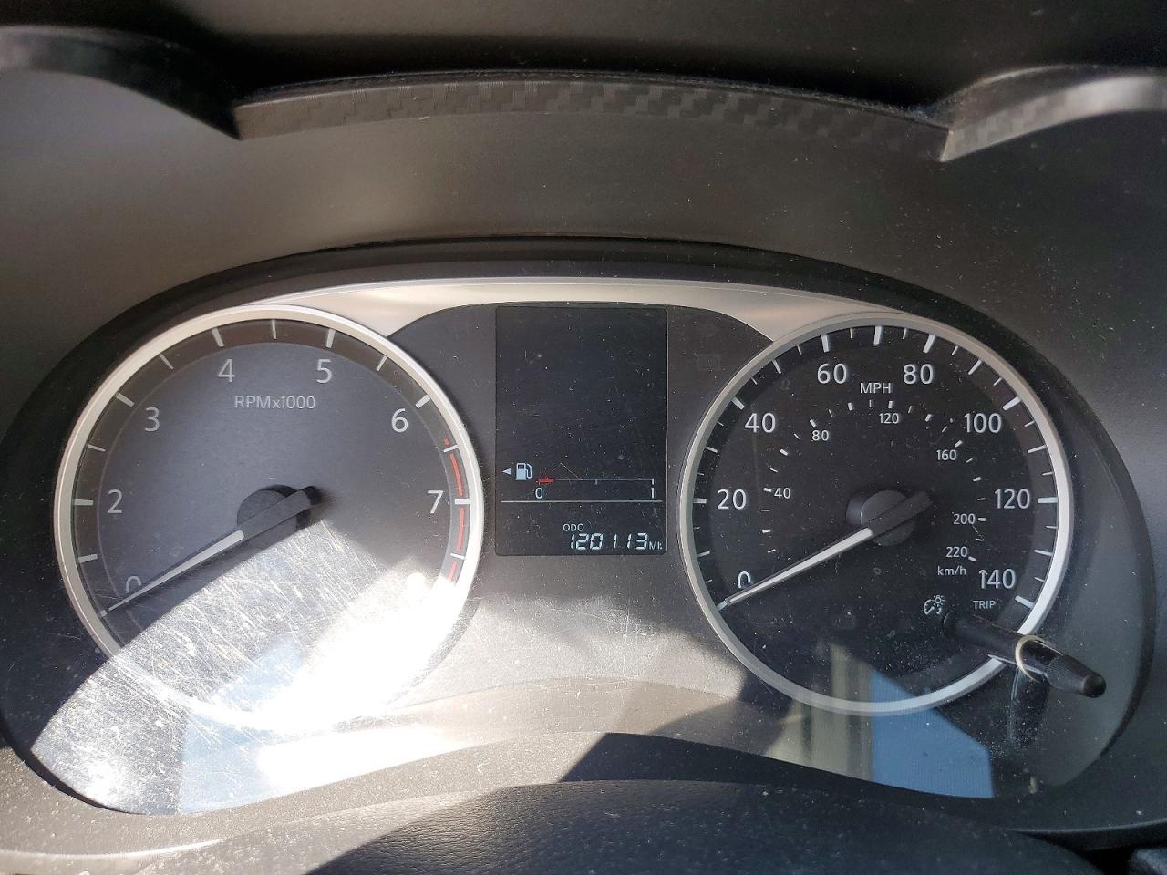 2021 Nissan Versa S - zdjęcie 9