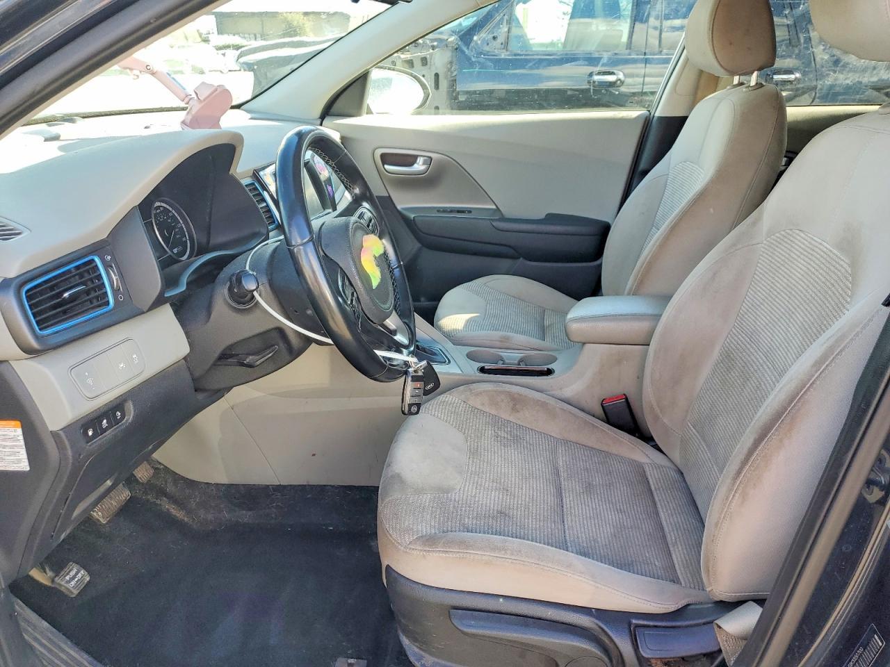 2019 Kia Niro Plug-In Hybrid Lx - zdjęcie 7