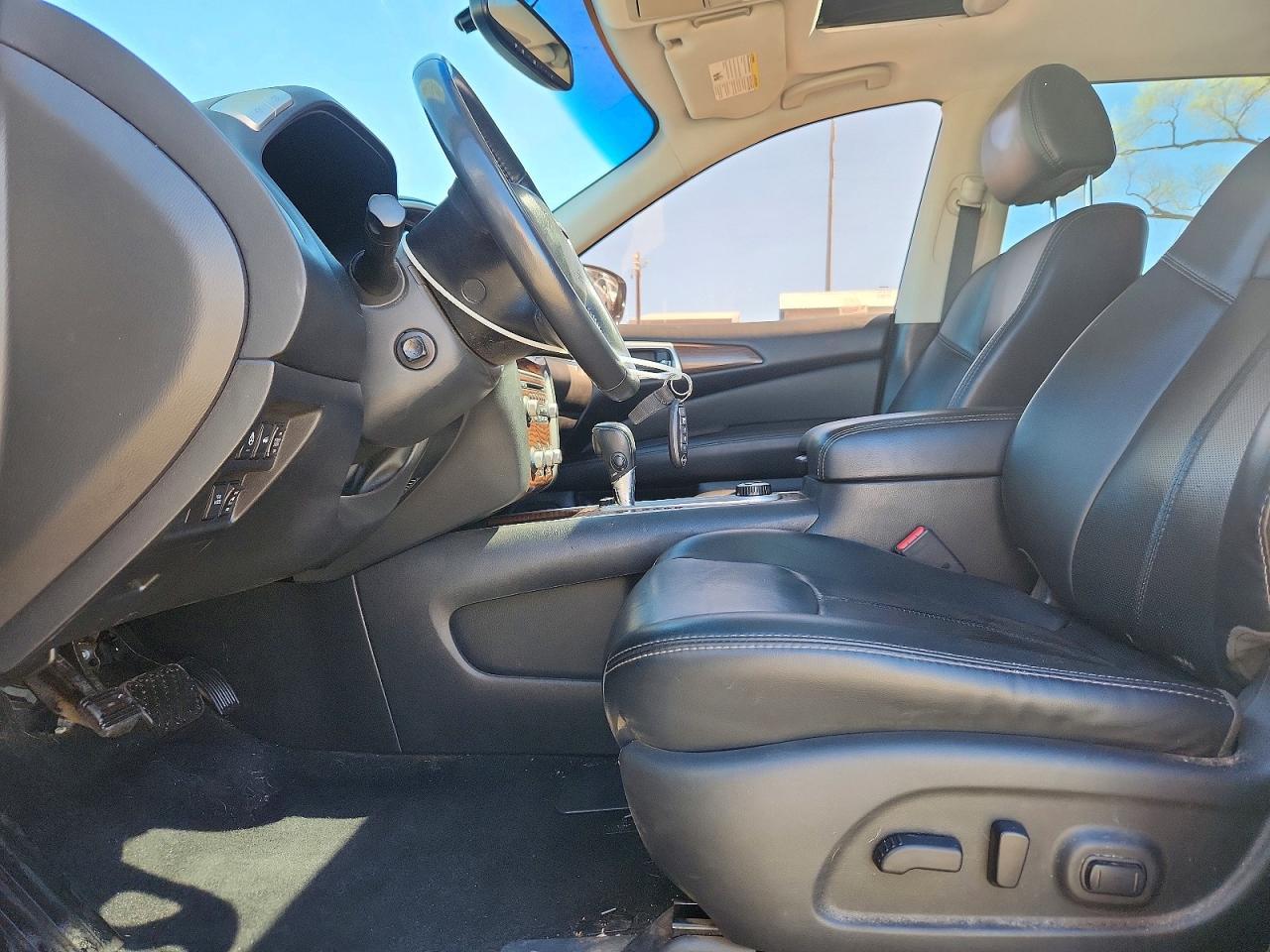 2017 Nissan Pathfinder Platinum - zdjęcie 7