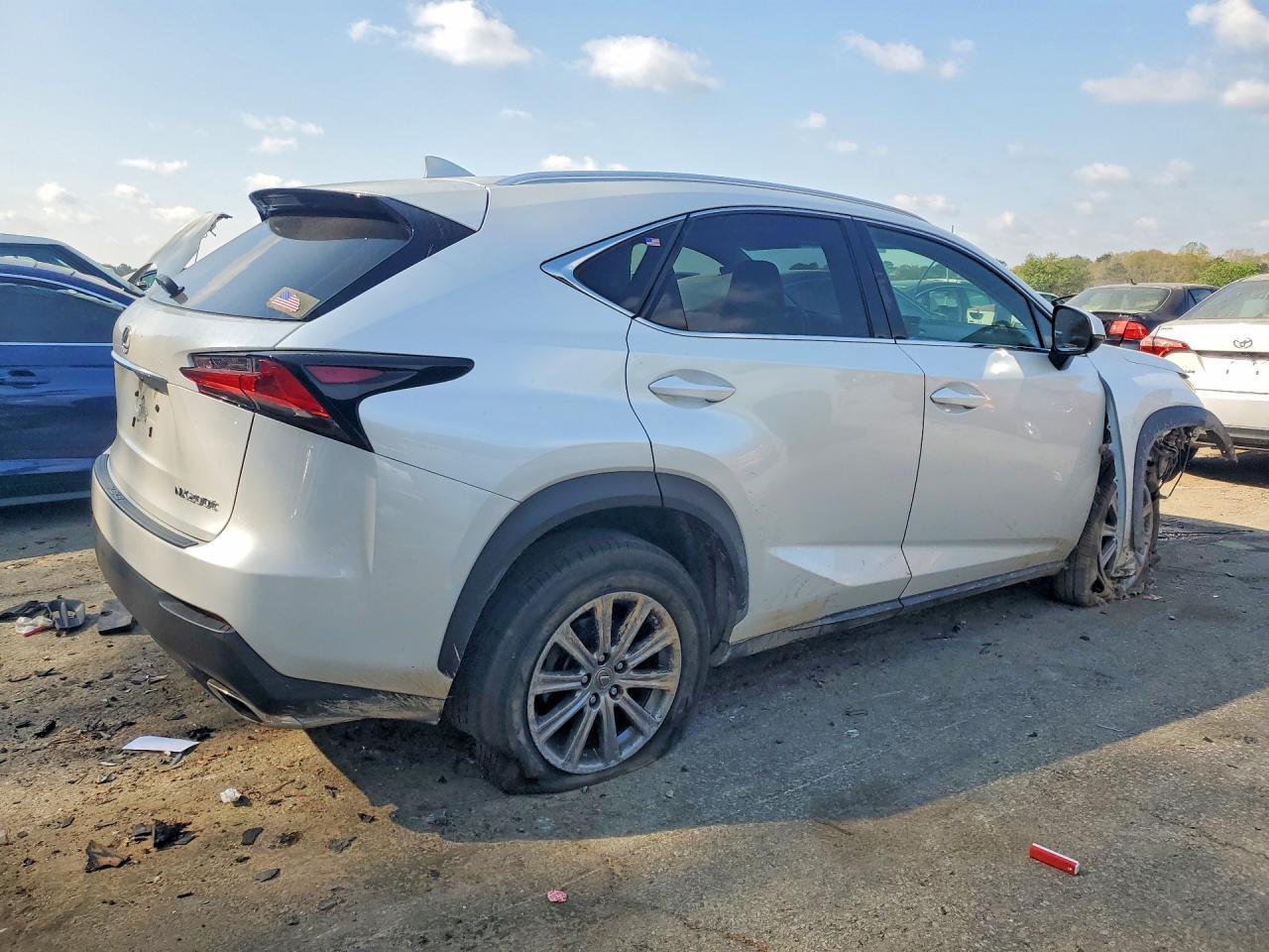 2017 Lexus Nx - zdjęcie 3