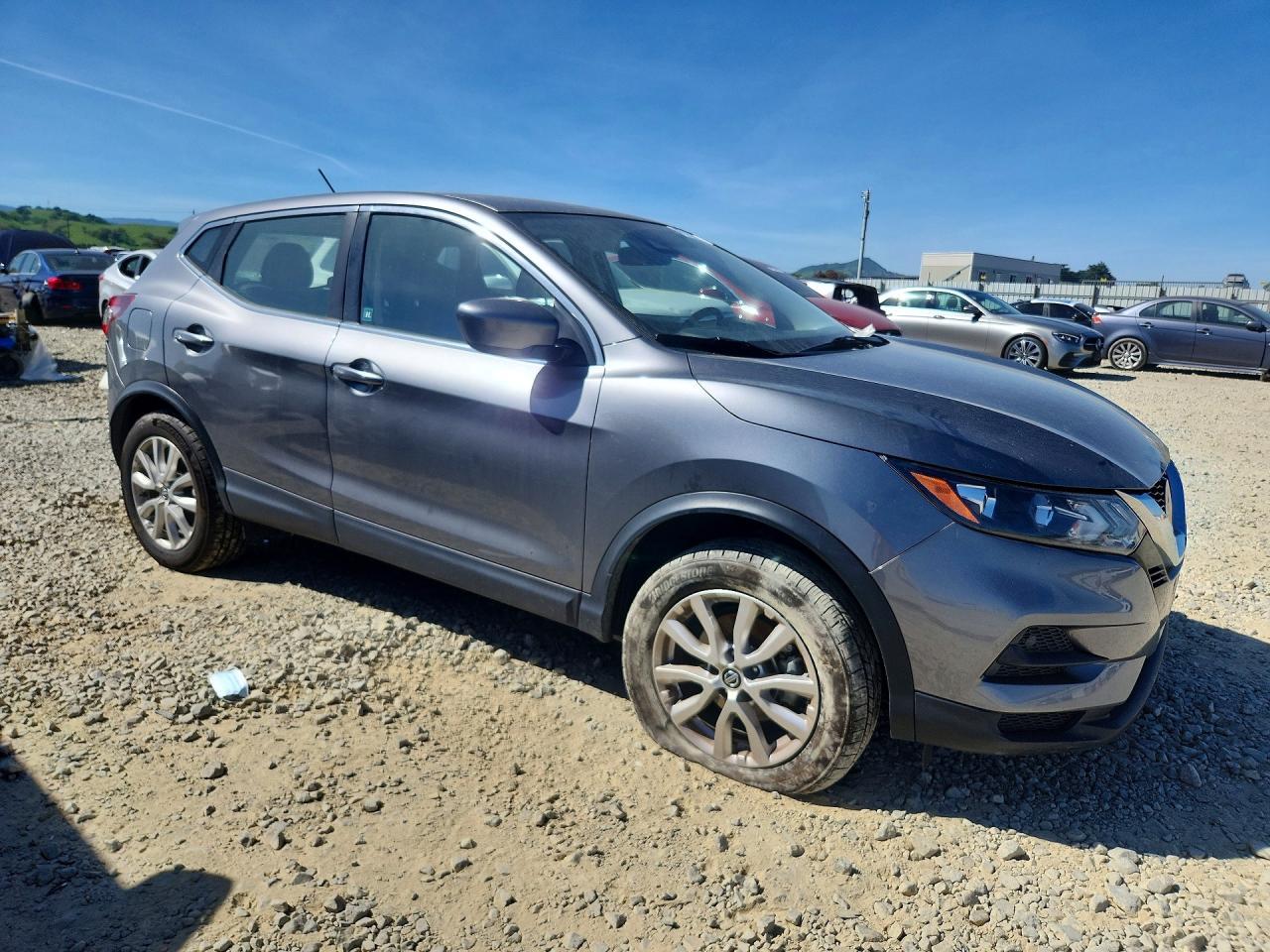 2021 Nissan Rogue Sport S - zdjęcie 4