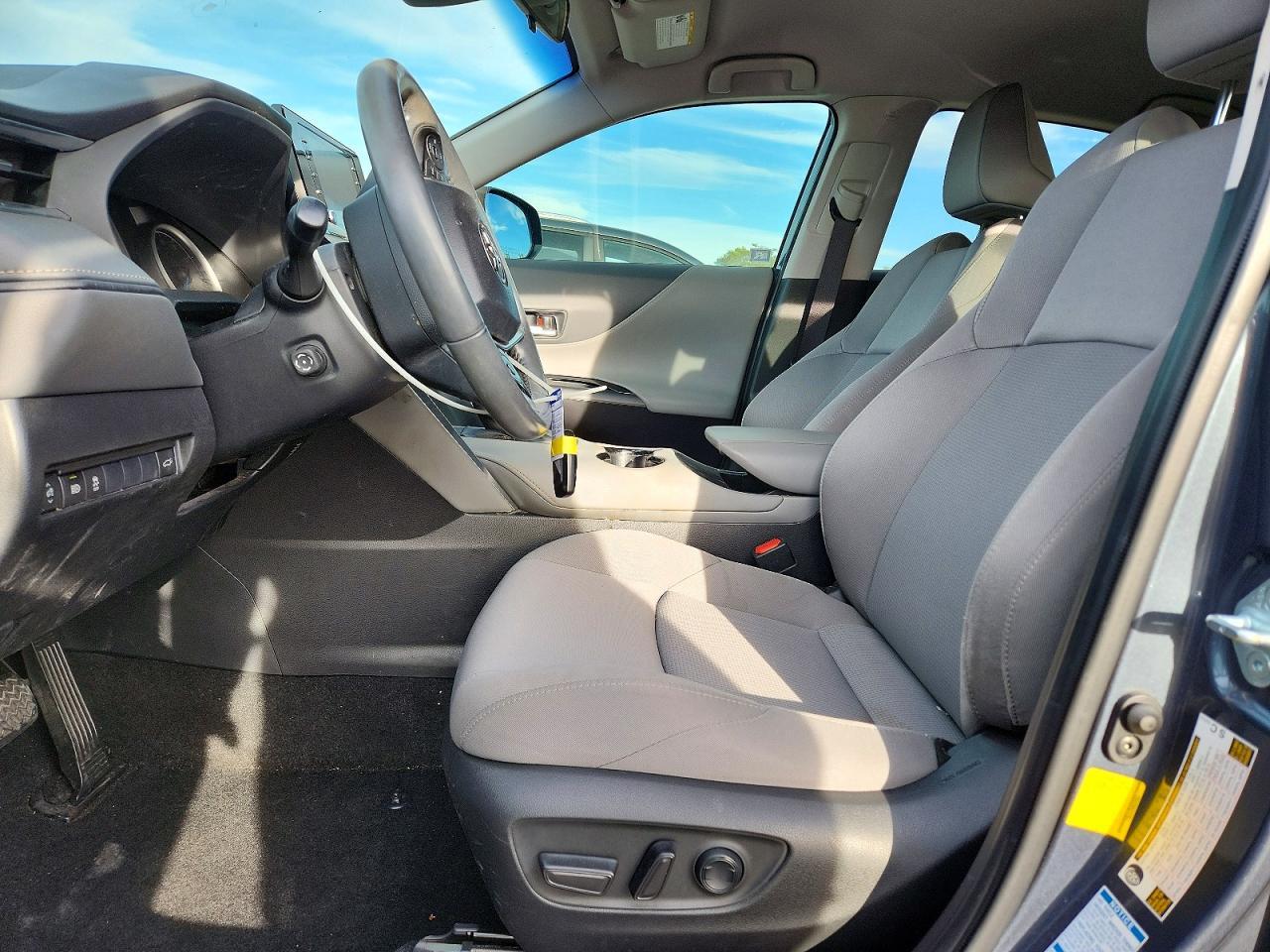 2021 Toyota Venza Le - zdjęcie 7