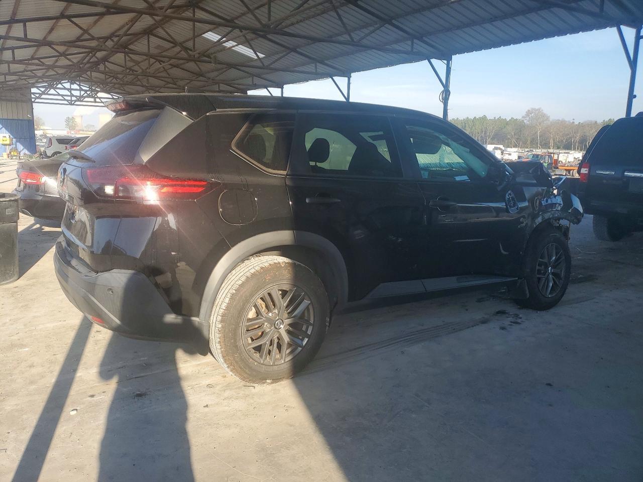 2021 Nissan Rogue S - zdjęcie 3