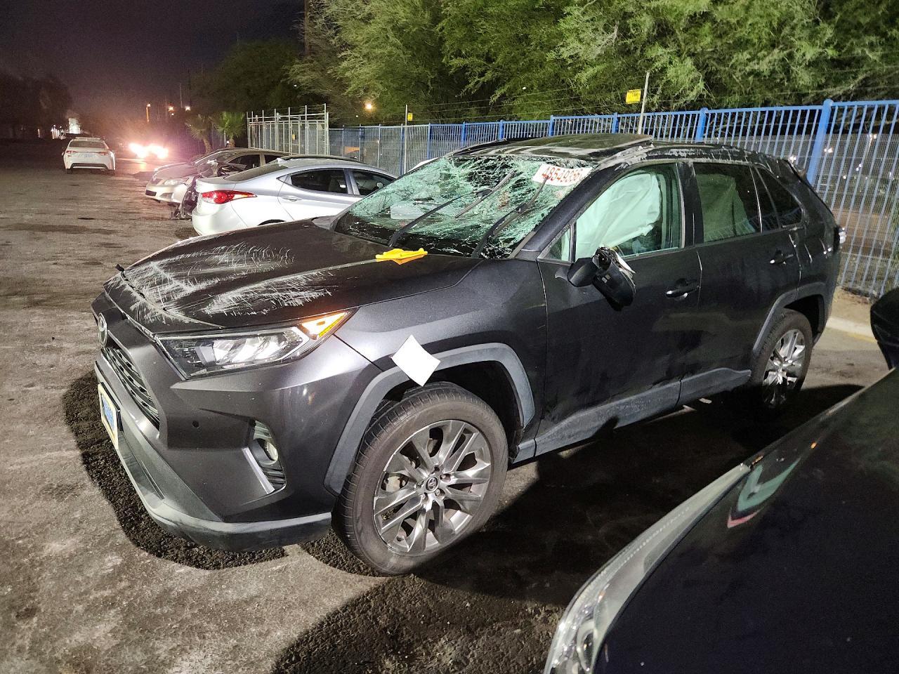 2021 Toyota Rav4 Xle Premium - zdjęcie główne