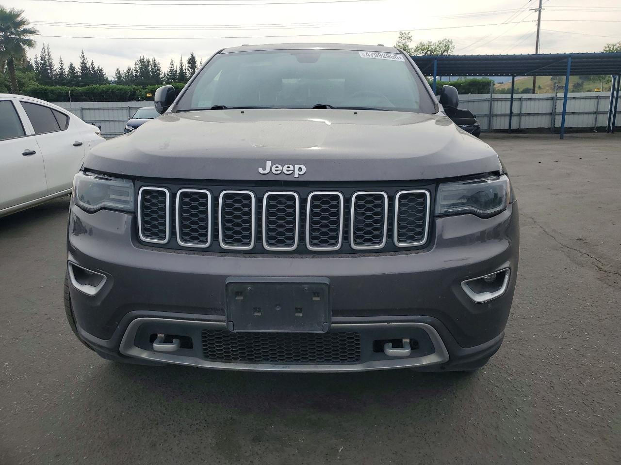 2018 Jeep Grand Cherokee Limited - zdjęcie 5