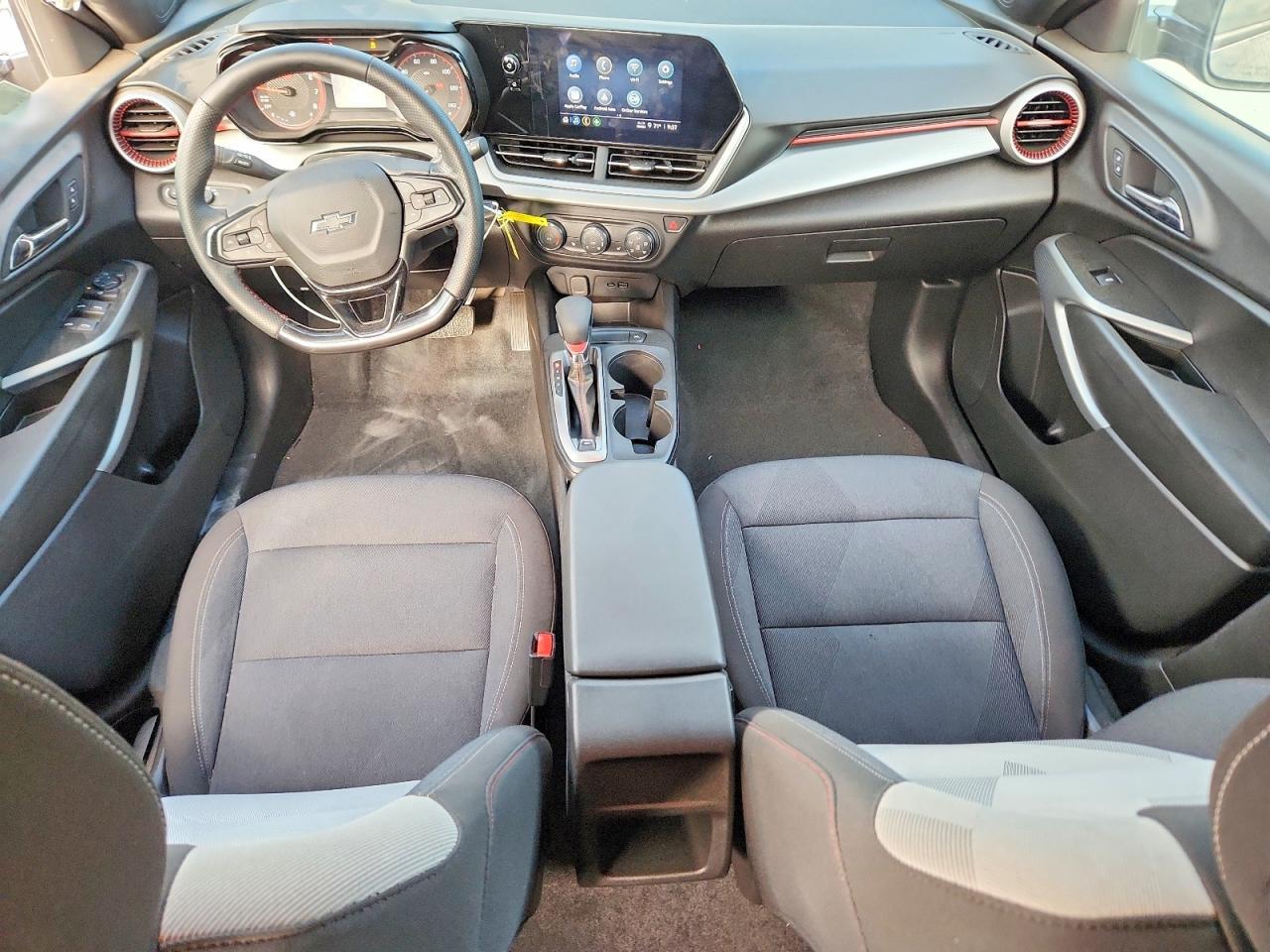 2025 Chevrolet Trax 1Rs - zdjęcie 8
