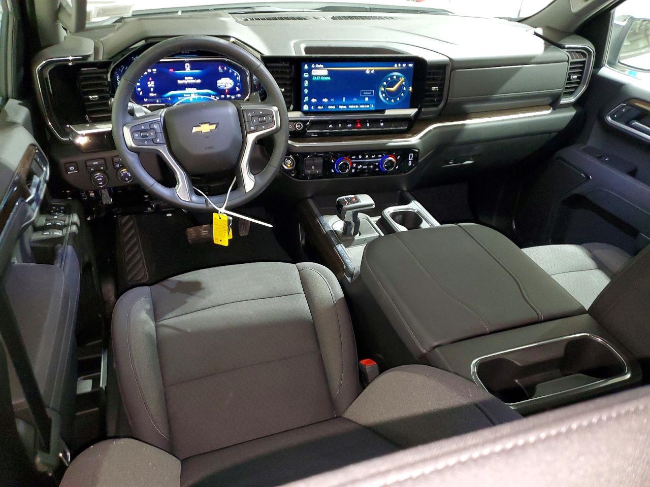 2026 Chevrolet Silverado K1500 Lt - zdjęcie 8
