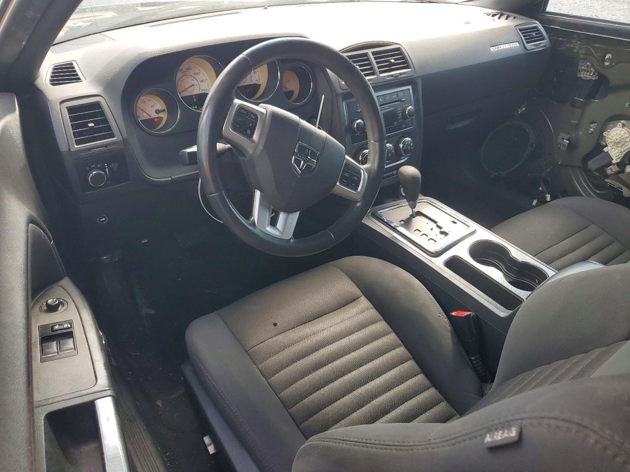 2014 Dodge Challenger Sxt - zdjęcie 8