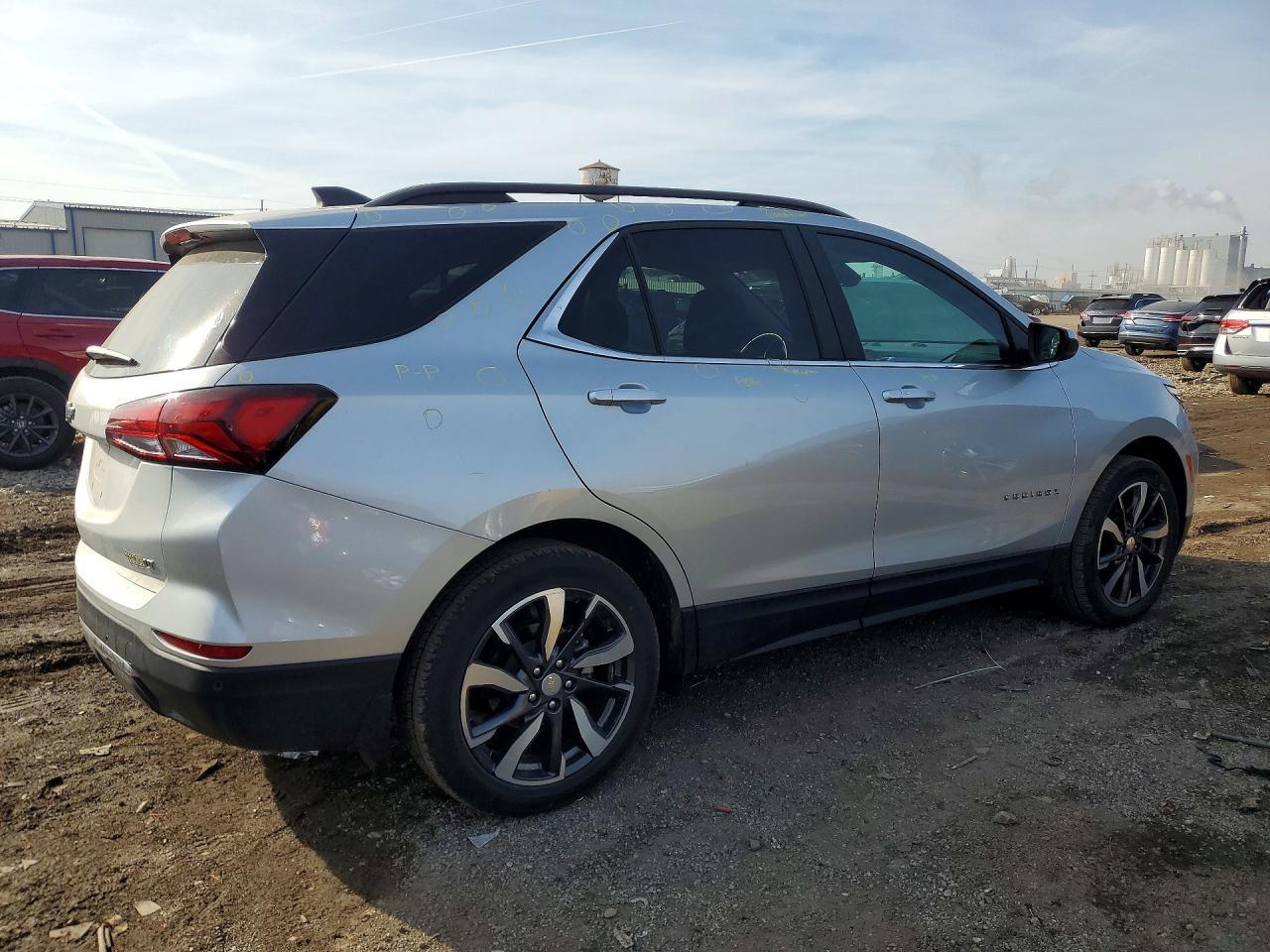 2022 Chevrolet Equinox Lt - zdjęcie 3