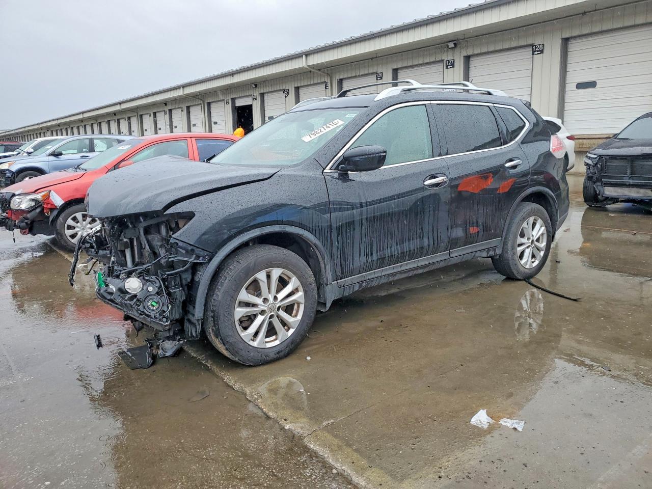 2016 Nissan Rogue Sv - zdjęcie główne