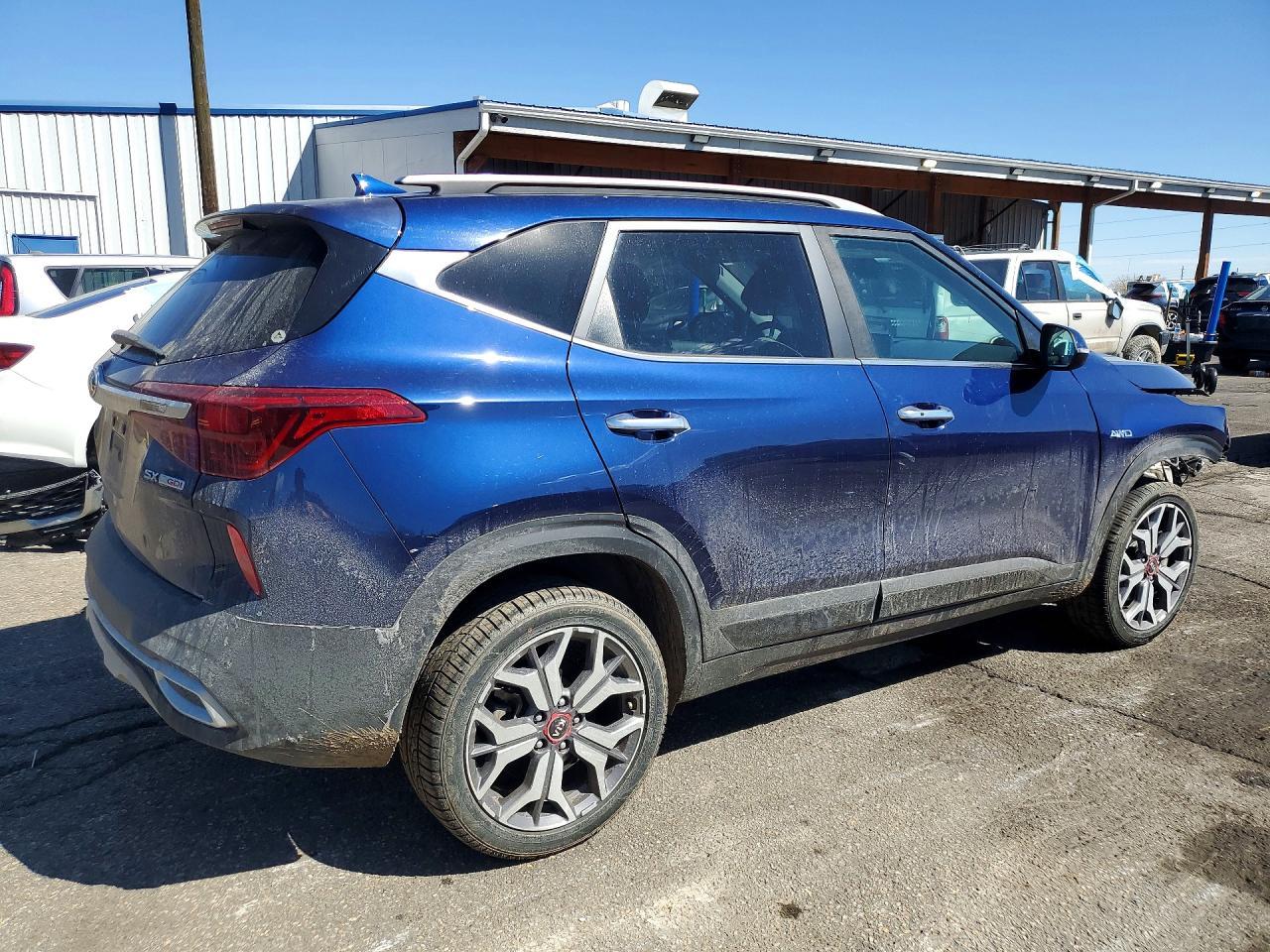 2021 Kia Seltos Sx Turbo - zdjęcie 3