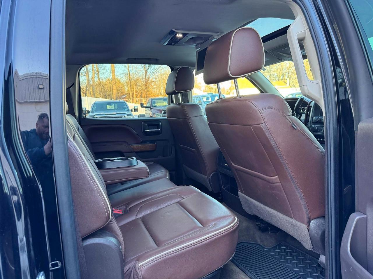 2016 Chevrolet Silverado K1500 High Country - zdjęcie 11