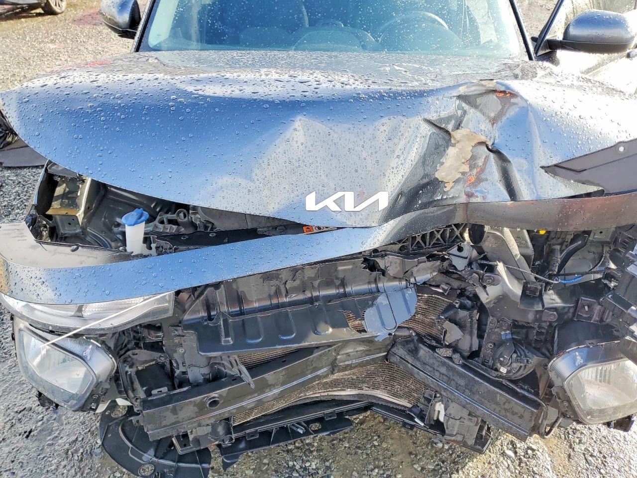 2022 Kia Soul Lx - zdjęcie 12