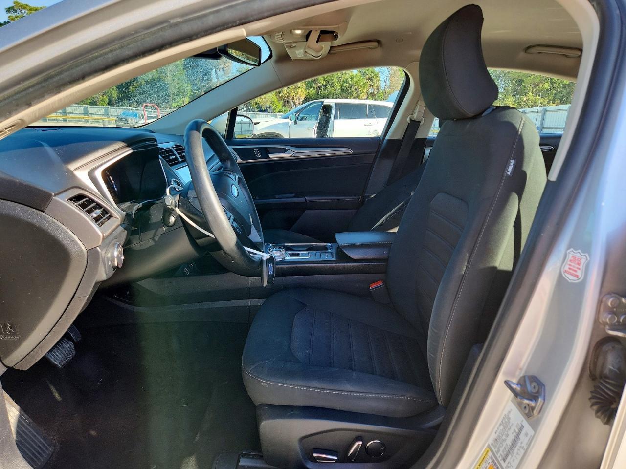 2019 Ford Fusion Se - zdjęcie 7