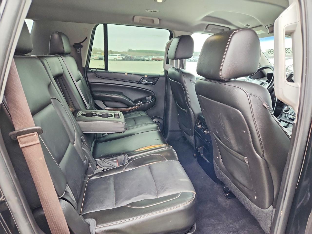 2015 Chevrolet Tahoe C1500 Lt - zdjęcie 11