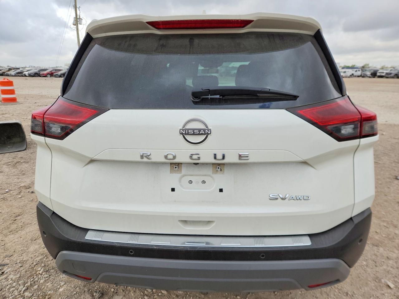 2023 Nissan Rogue Sv - zdjęcie 6