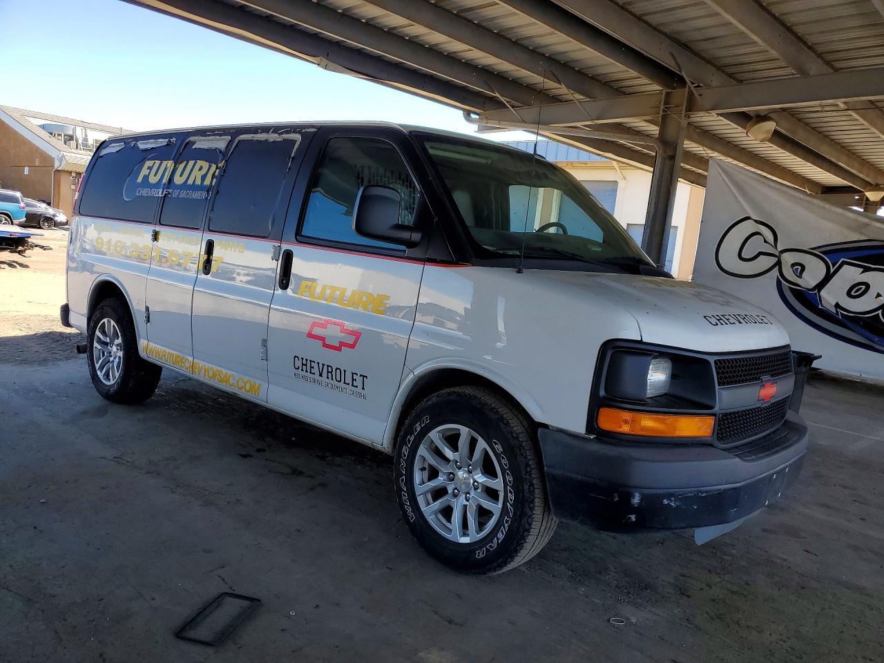 2014 Chevrolet Express G1500 - zdjęcie 4