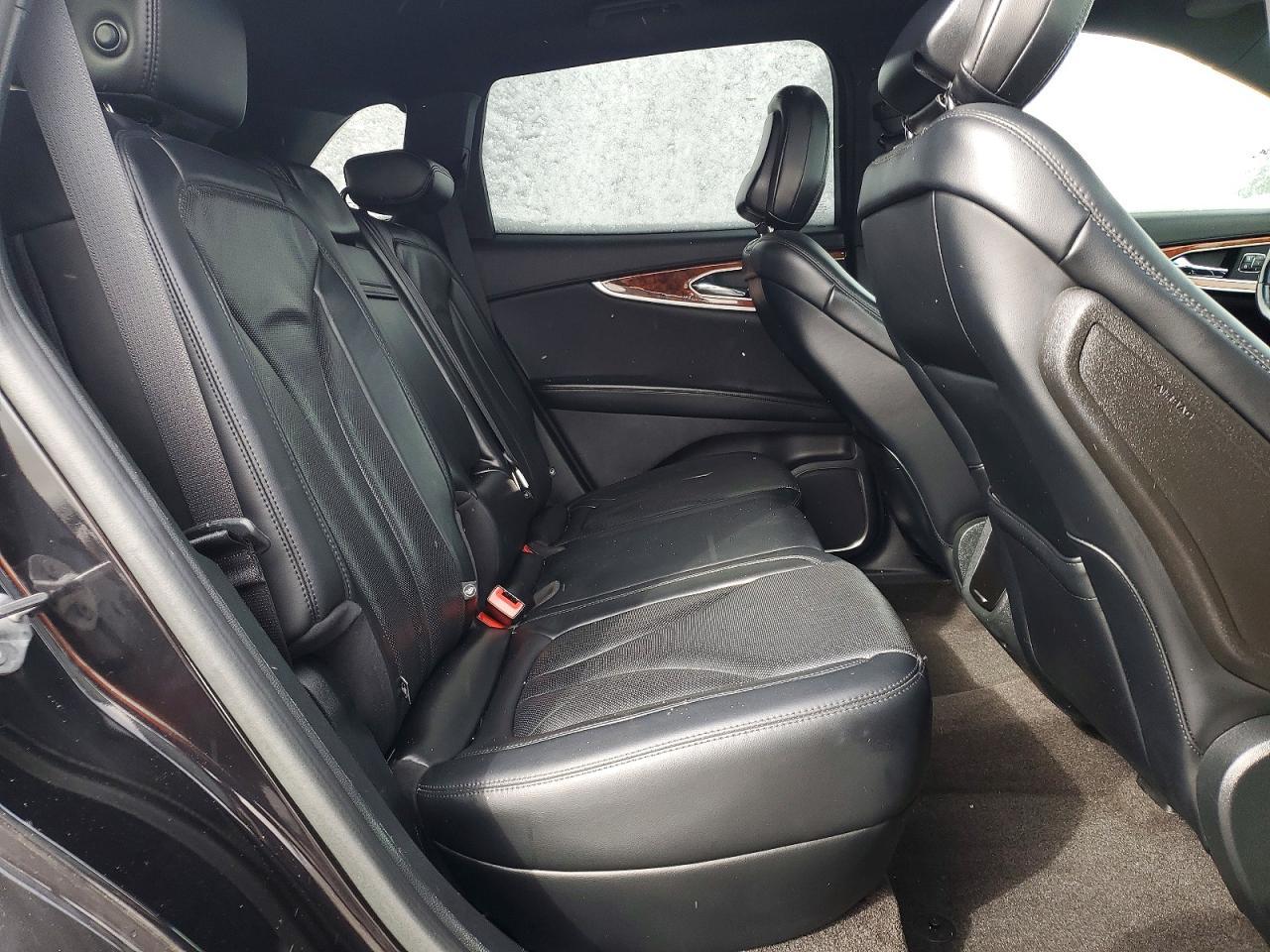 2020 Lincoln Nautilus Reserve - zdjęcie 11