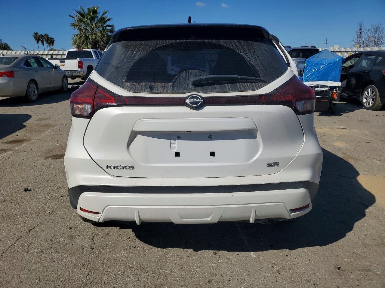 2023 Nissan Kicks Sr - zdjęcie 6