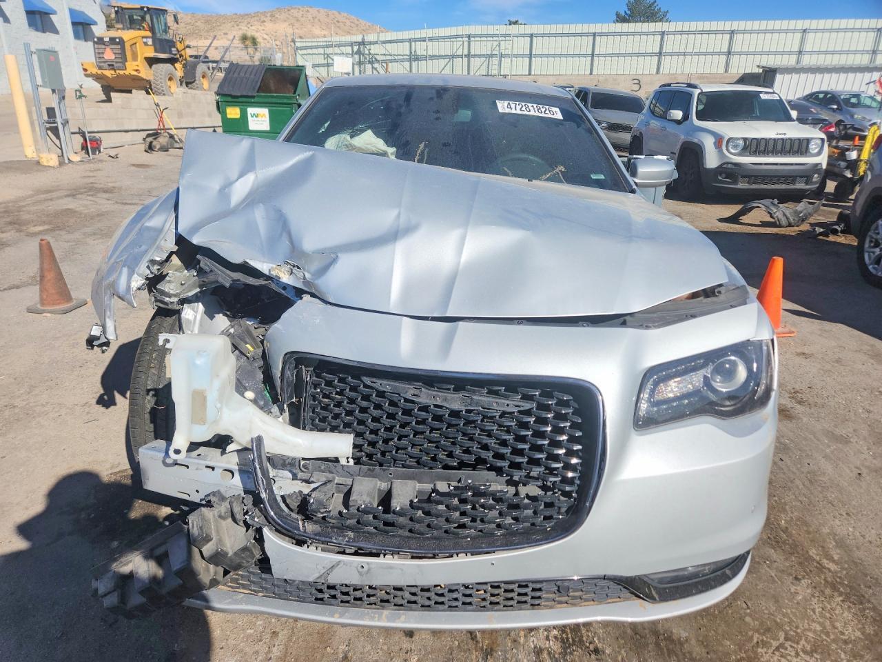 2023 Chrysler 300 S - zdjęcie 5