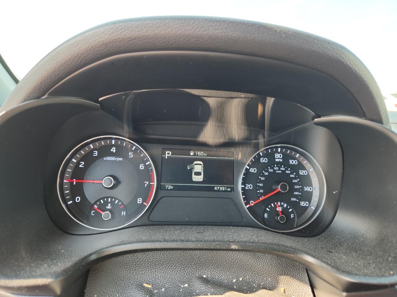 2024 Kia Forte Lxs - zdjęcie 9