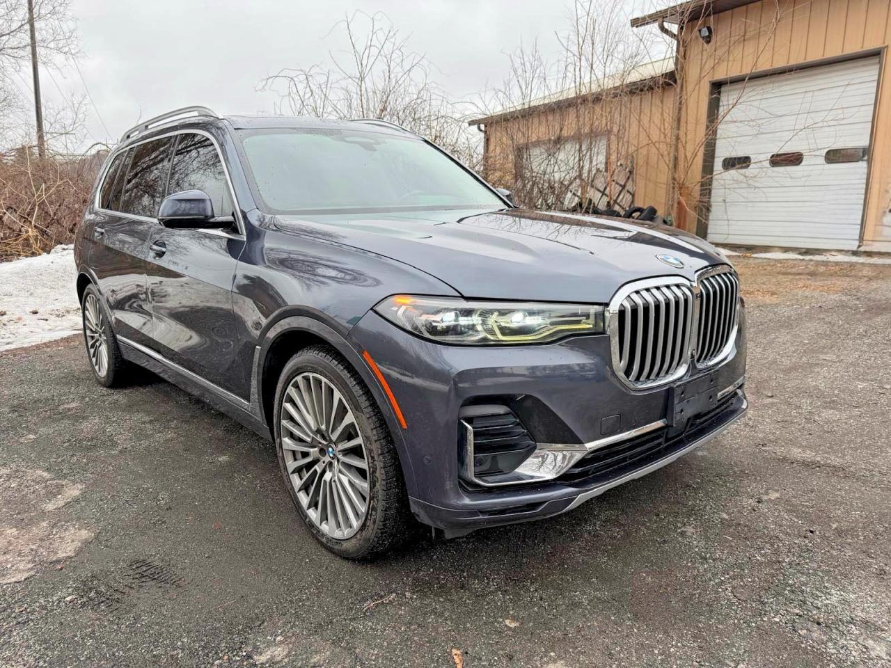 2019 BMW X7 xDrive40I - zdjęcie 2