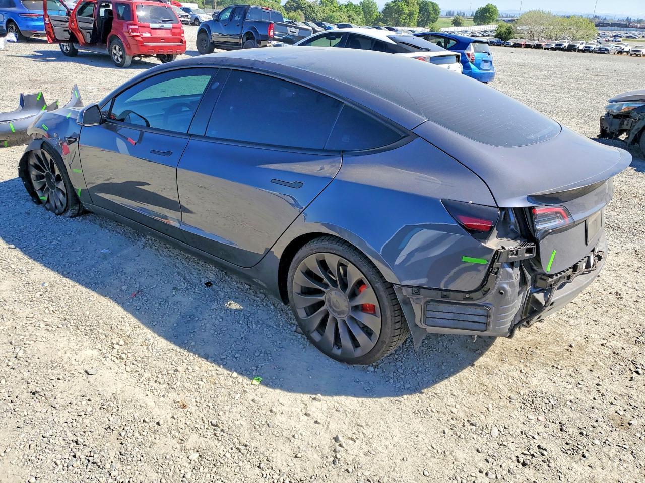 2023 Tesla Model 3 - zdjęcie 2