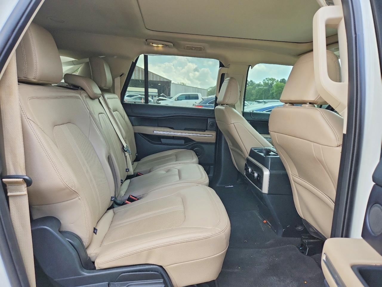 2024 Ford Expedition Max Limited - zdjęcie 11