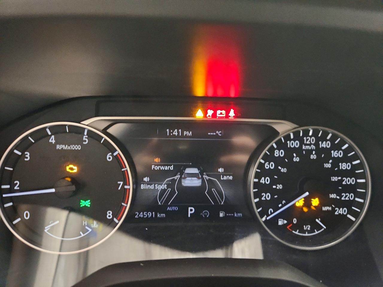 2025 Nissan Rogue S - zdjęcie 9