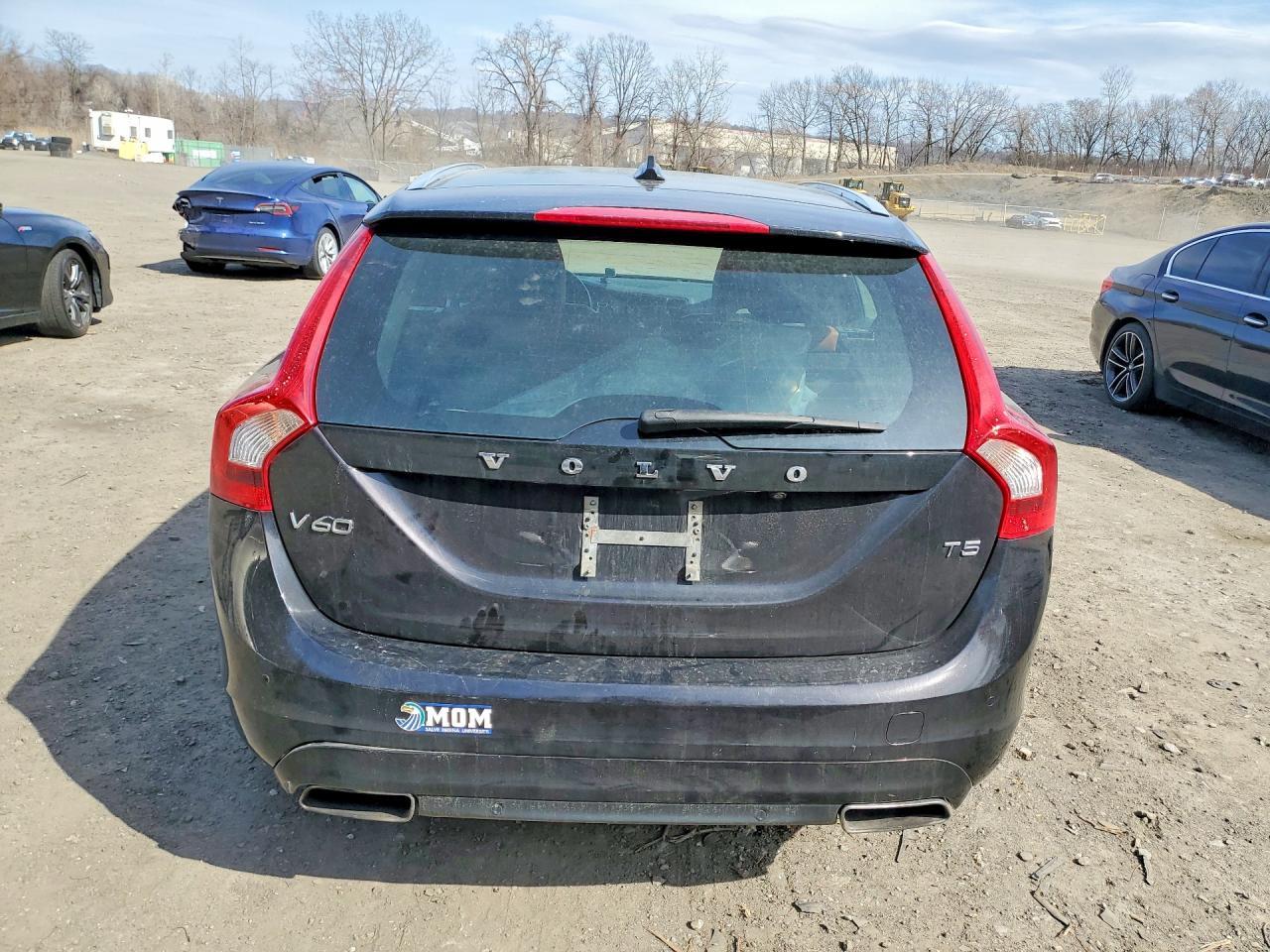 2015 Volvo V60 Platinum - zdjęcie 6