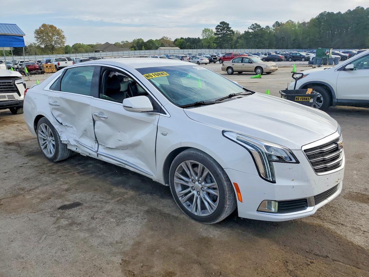 2018 Cadillac Xts Luxury - zdjęcie 4