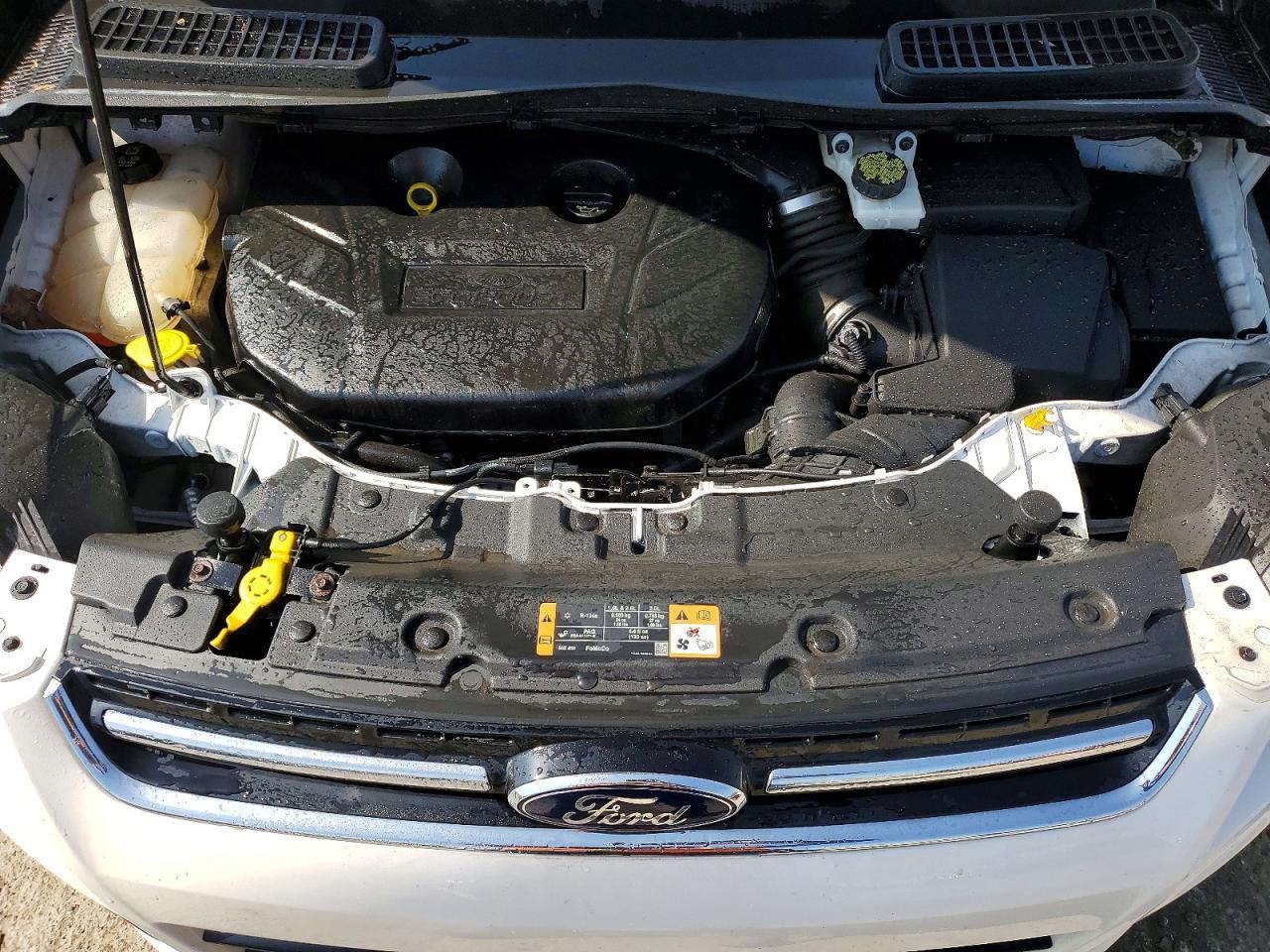 2015 Ford Escape Titanium - zdjęcie 12