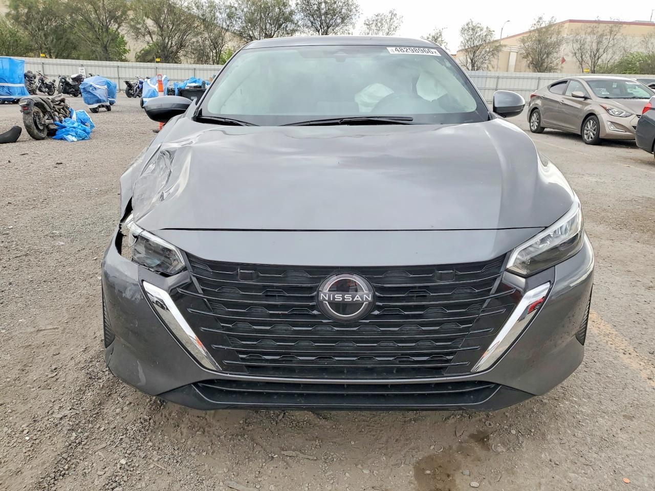 2025 Nissan Sentra Sv - zdjęcie 5