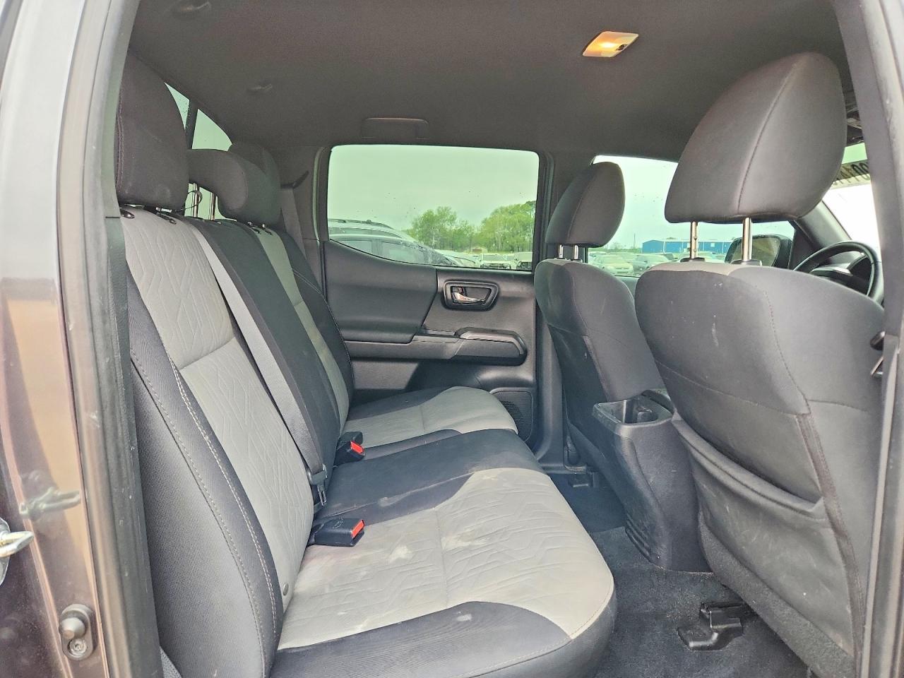 2020 Toyota Tacoma Trd Sport - zdjęcie 10