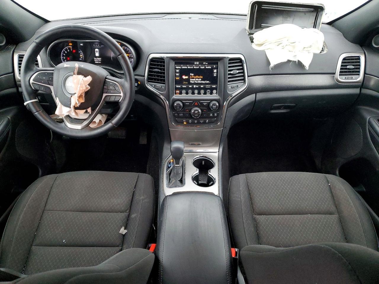2018 Jeep Grand Cherokee Laredo - zdjęcie 8