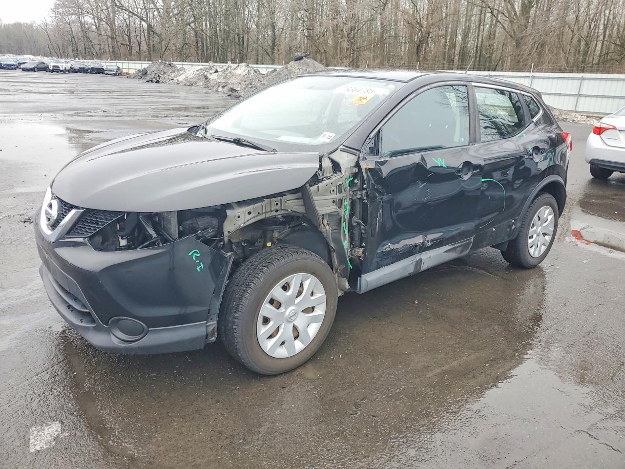 2017 Nissan Rogue Sport S - zdjęcie główne